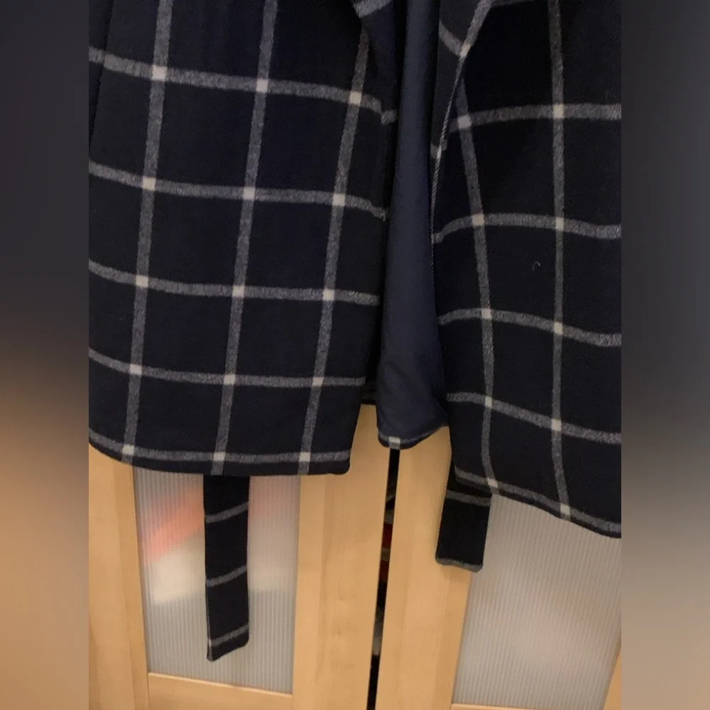 Ann Taylor wool blend windowpane coat Size MP - Picture 5 of 16